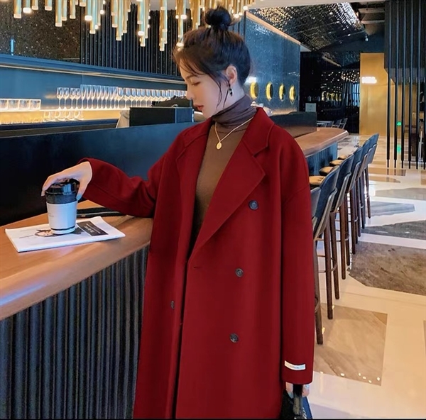 女装杂款呢子大衣外套款式货源多多批发价16元一件，可分货，一手货源欢迎代理15989663793